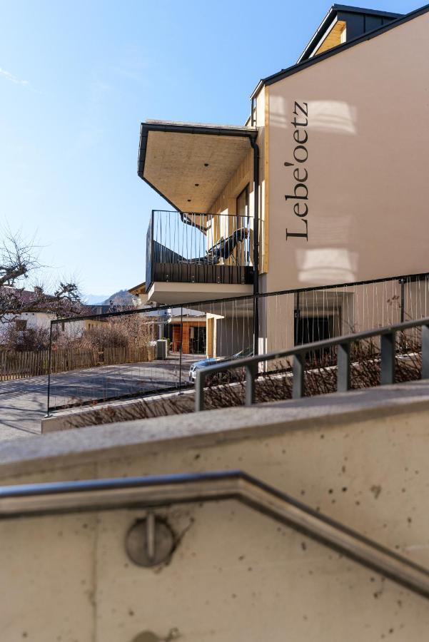 Lebe'Oetz - Das Ferienapartmenthaus Im Zentrum Von 외치 외부 사진