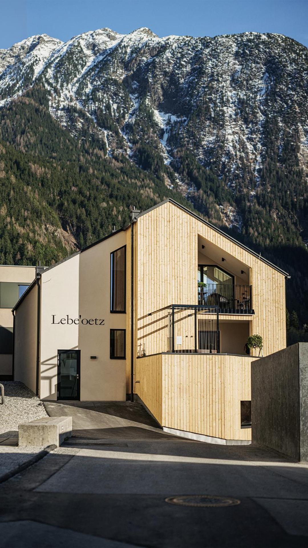 Lebe'Oetz - Das Ferienapartmenthaus Im Zentrum Von 외치 외부 사진